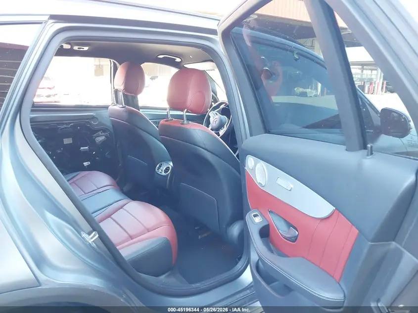 2020 MERCEDES-BENZ GLC 300  
