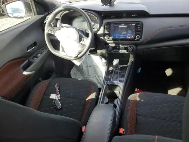 2024 NISSAN KICKS SR  