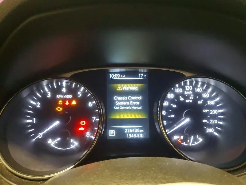 2015 NISSAN ROGUE S  