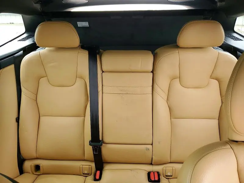 2019 VOLVO XC60 T5 MOMENTUM  