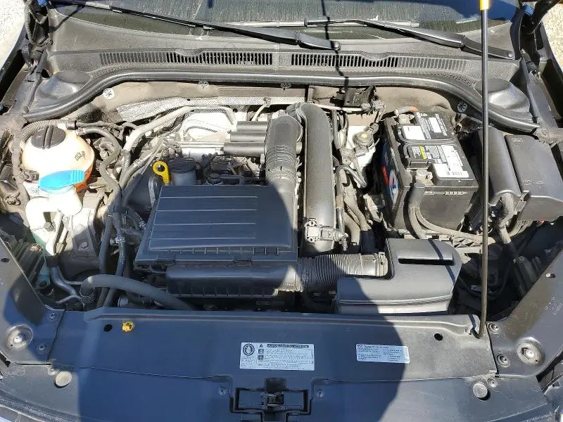 2017 VOLKSWAGEN JETTA SE  