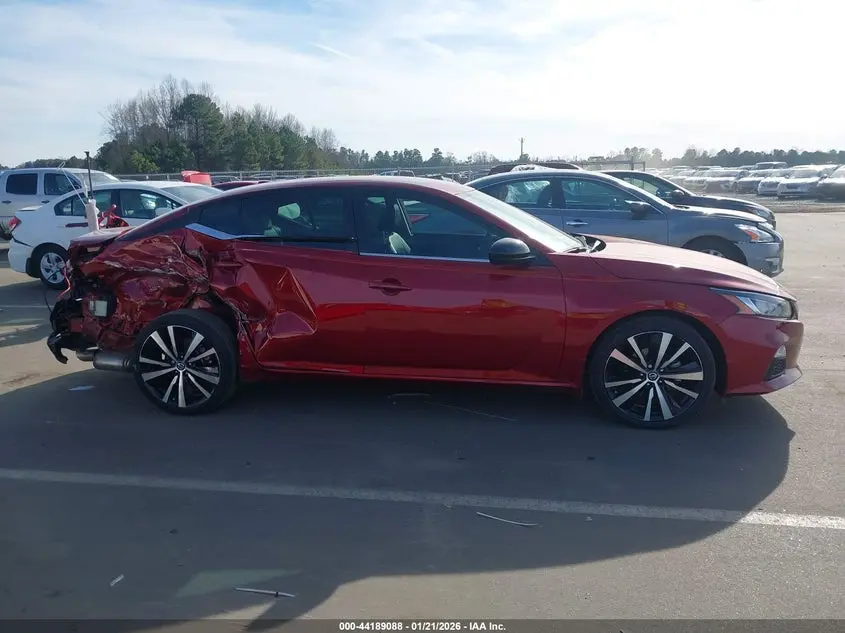 2020 NISSAN ALTIMA SR FWD