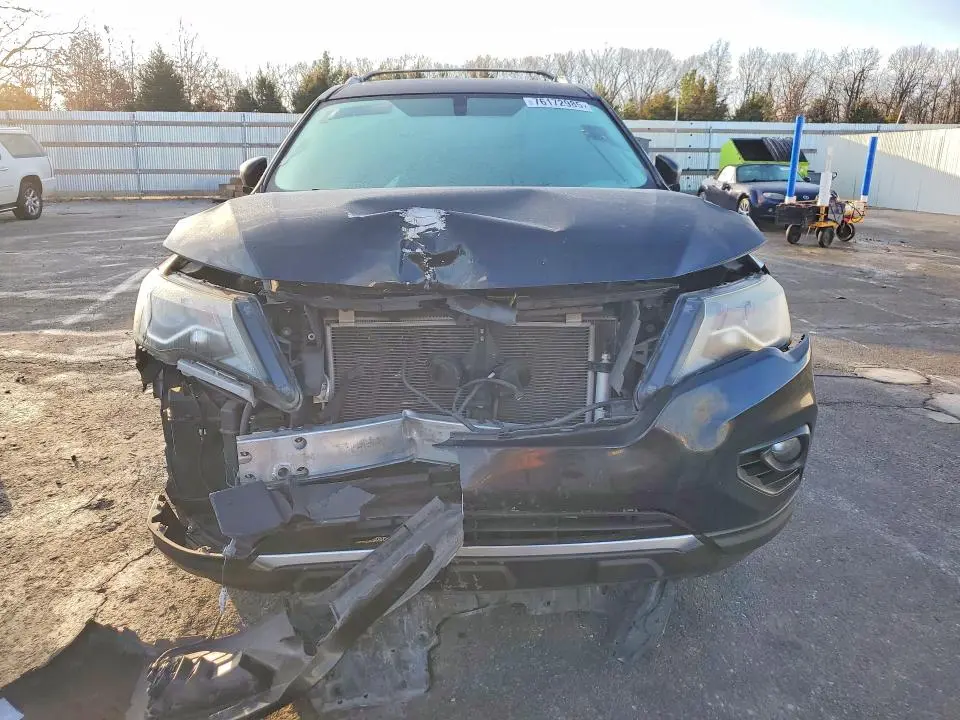 2017 NISSAN PATHFINDER S  