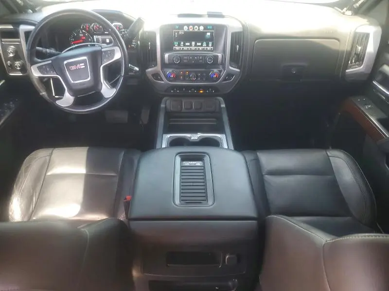 2018 GMC SIERRA K1500 SLT  