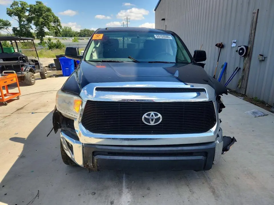 2017 TOYOTA TUNDRA SR5  