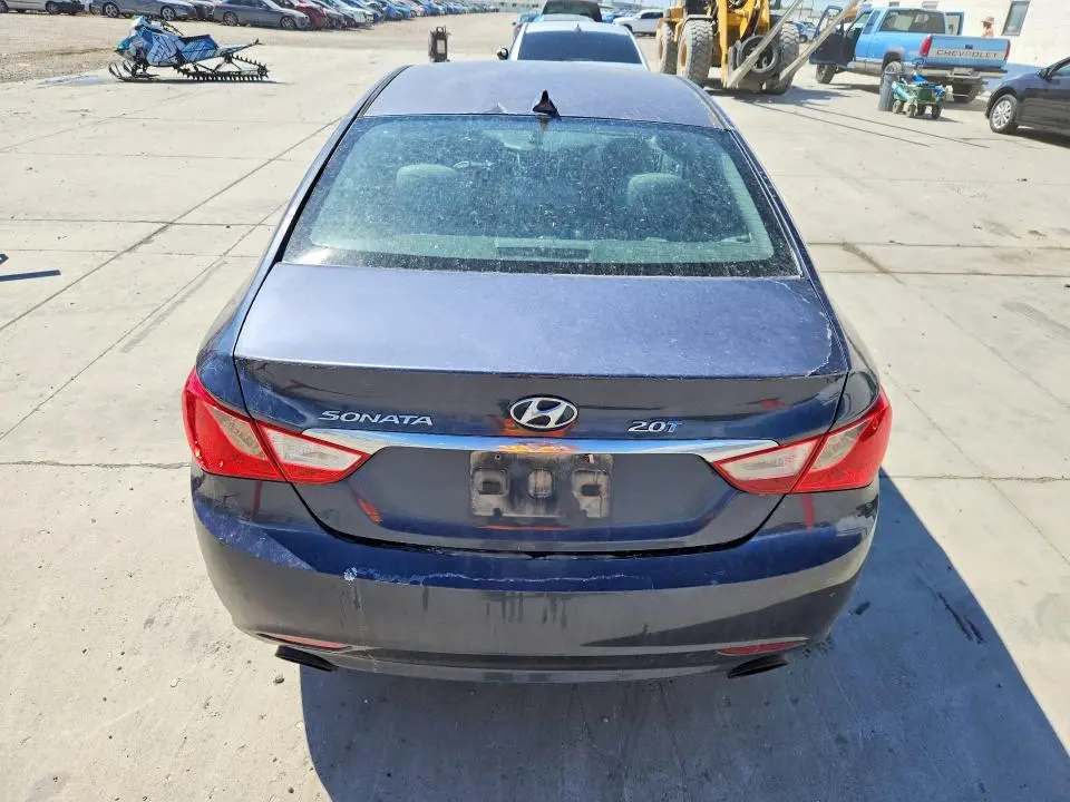 2013 HYUNDAI SONATA GLS  