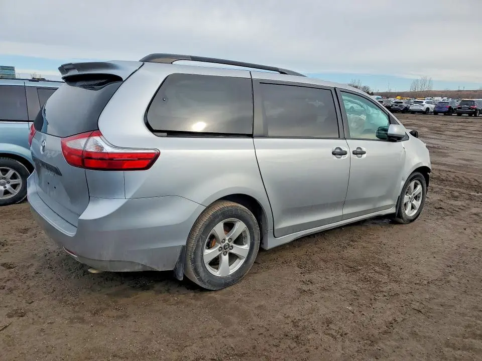 2019 TOYOTA SIENNA L 7-PASSENGER  