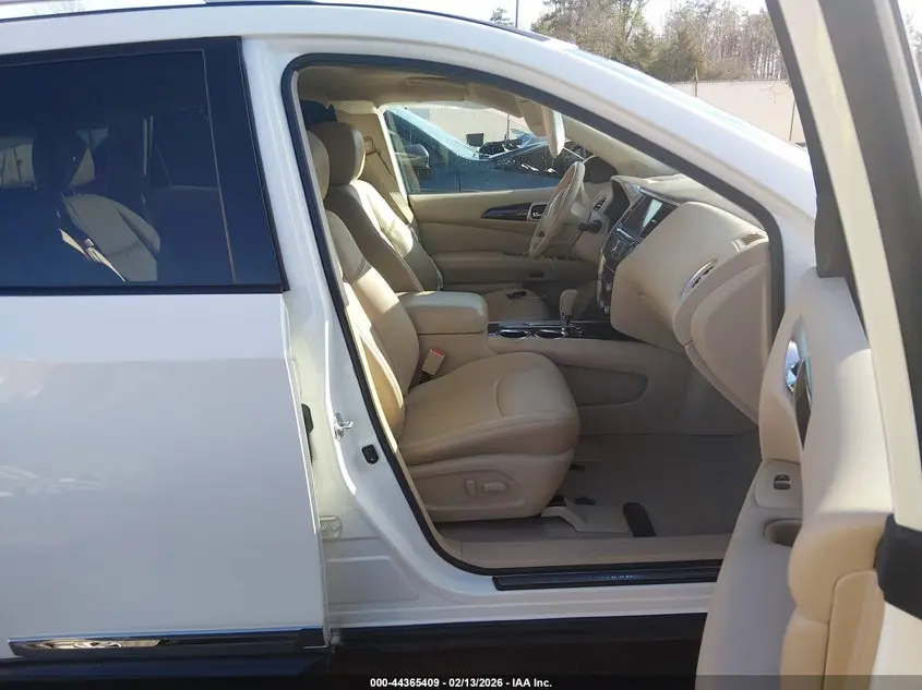 2014 NISSAN PATHFINDER PLATINUM