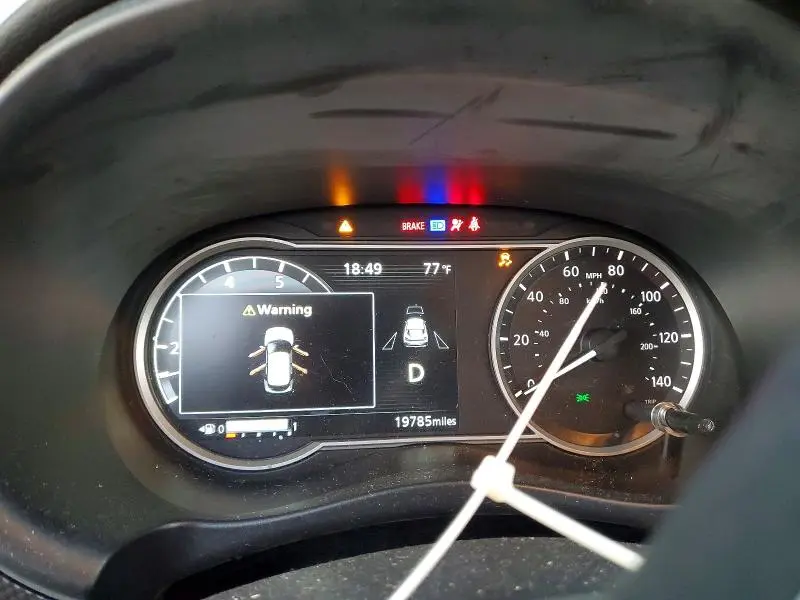 2018 NISSAN KICKS SV  