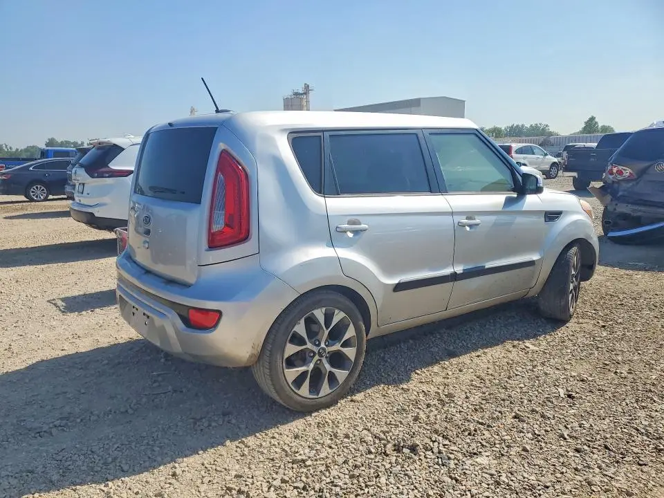 2012 KIA SOUL !  
