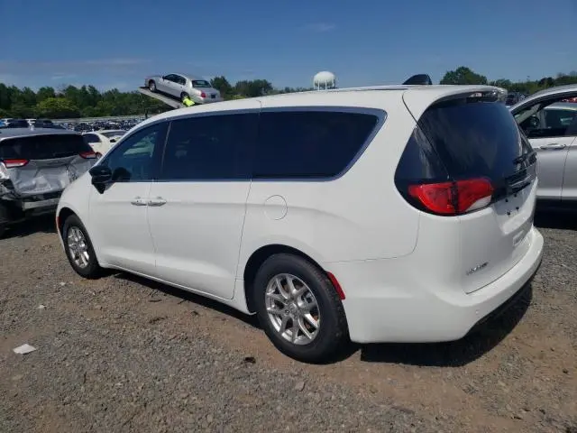 2025 CHRYSLER VOYAGER LX  