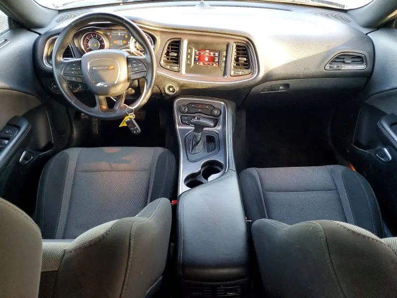 2016 DODGE CHALLENGER SXT  