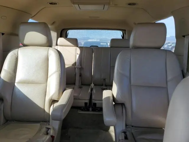 2011 CADILLAC ESCALADE ESV PREMIUM  