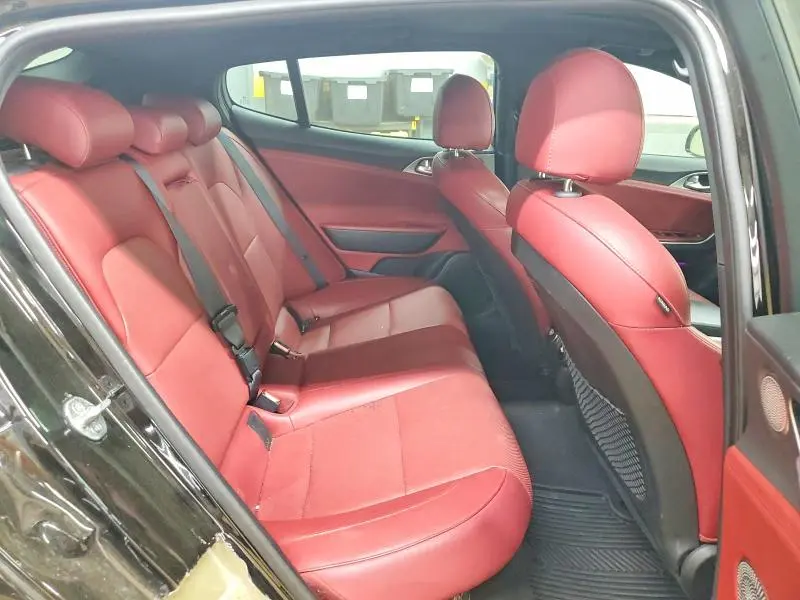 2019 KIA STINGER GT1  