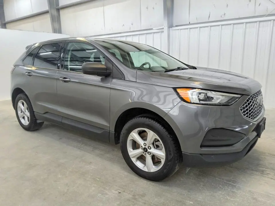 2023 FORD EDGE SE  