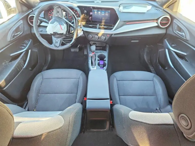 2025 CHEVROLET TRAX 1RS  