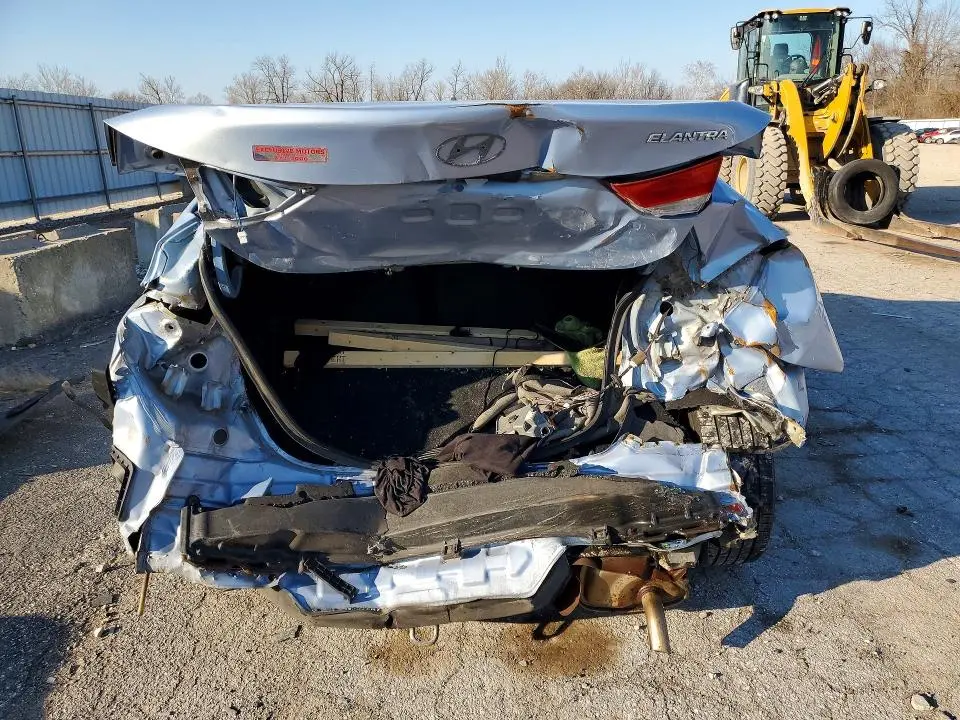 2012 HYUNDAI ELANTRA GLS  
