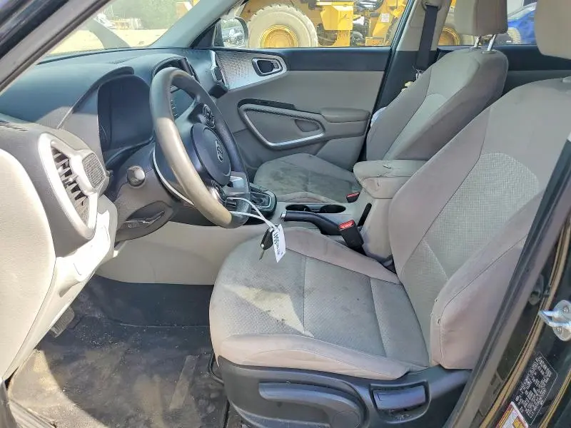 2021 KIA SOUL LX  