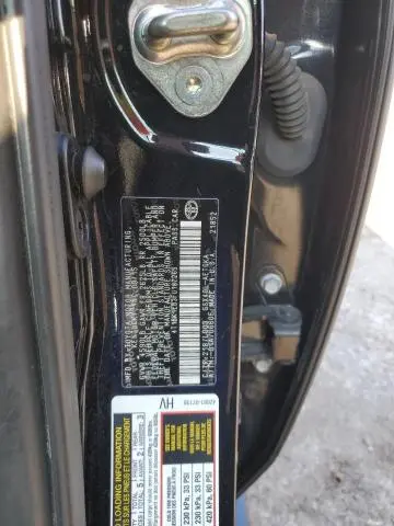 2015 TOYOTA AVALON XLE  