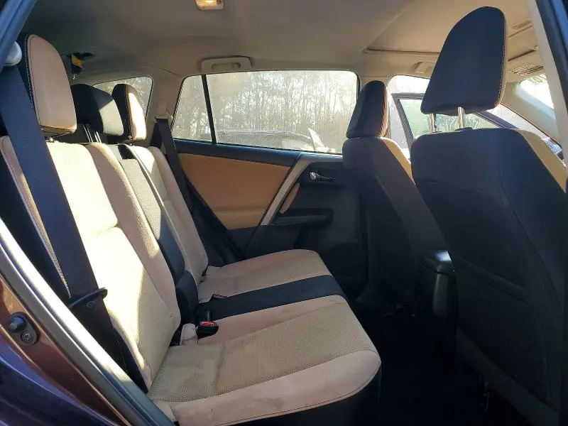 2017 TOYOTA RAV4 XLE  