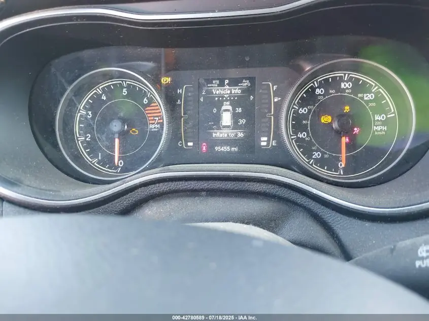 2019 JEEP CHEROKEE LATITUDE FWD