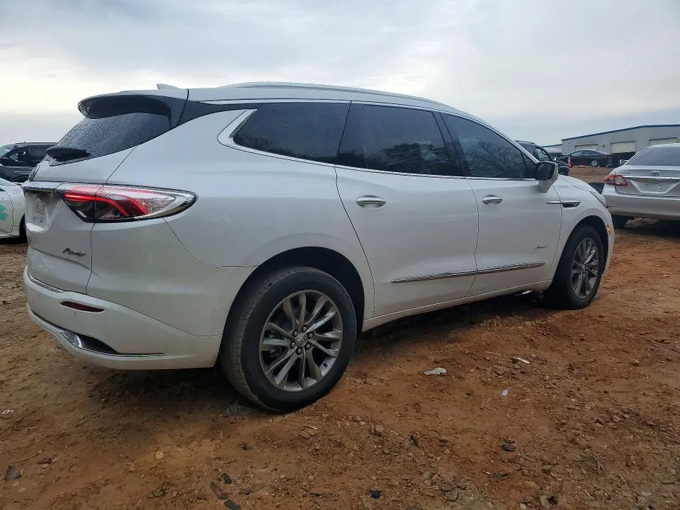 2024 BUICK ENCLAVE AVENIR  
