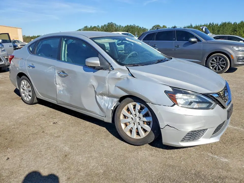 2017 NISSAN SENTRA SV  