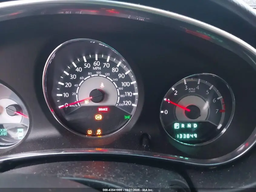 2012 CHRYSLER 200 TOURING