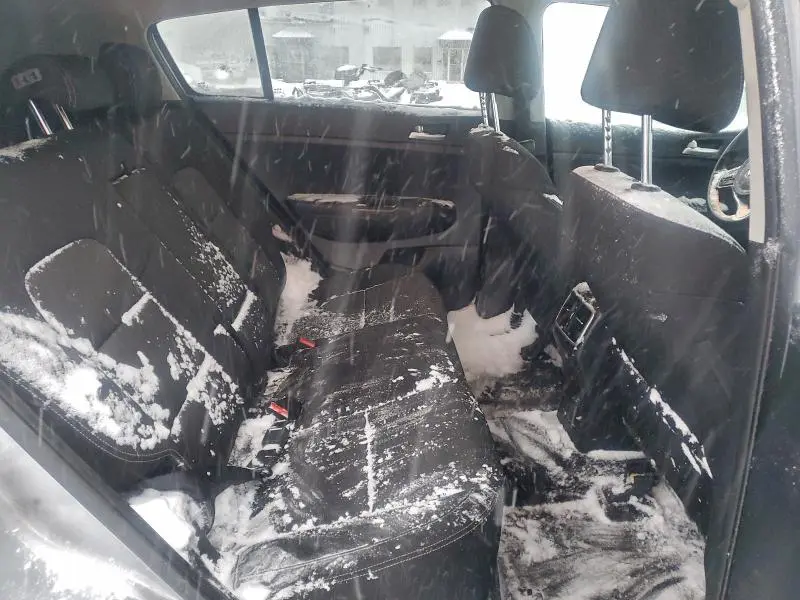 2017 KIA SPORTAGE LX  