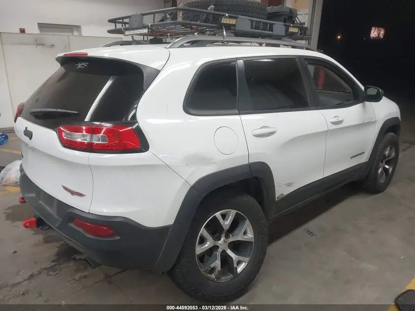 2016 JEEP CHEROKEE TRAILHAWK