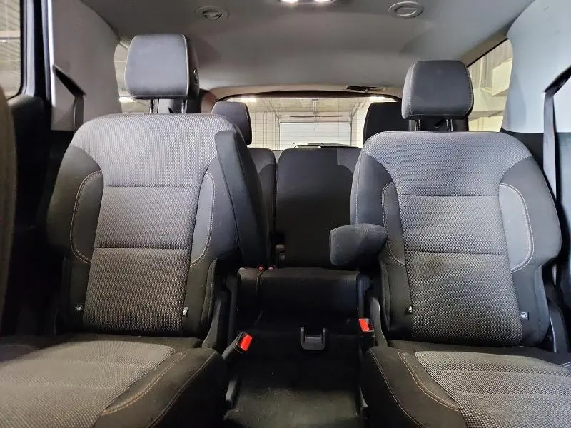 2018 CHEVROLET TRAVERSE LT  
