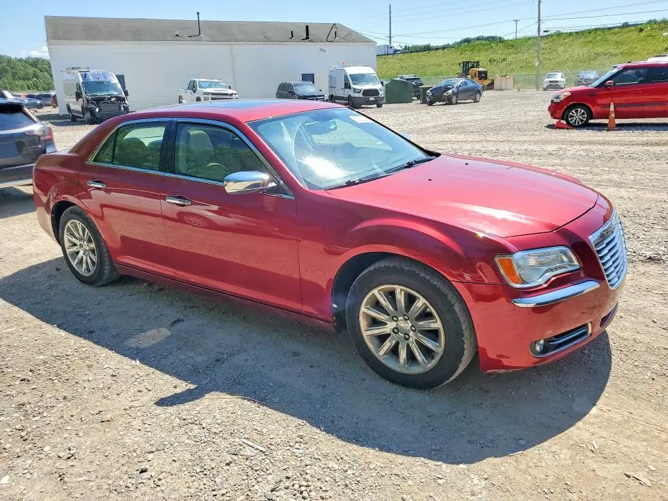 2011 CHRYSLER 300 LIMITED  