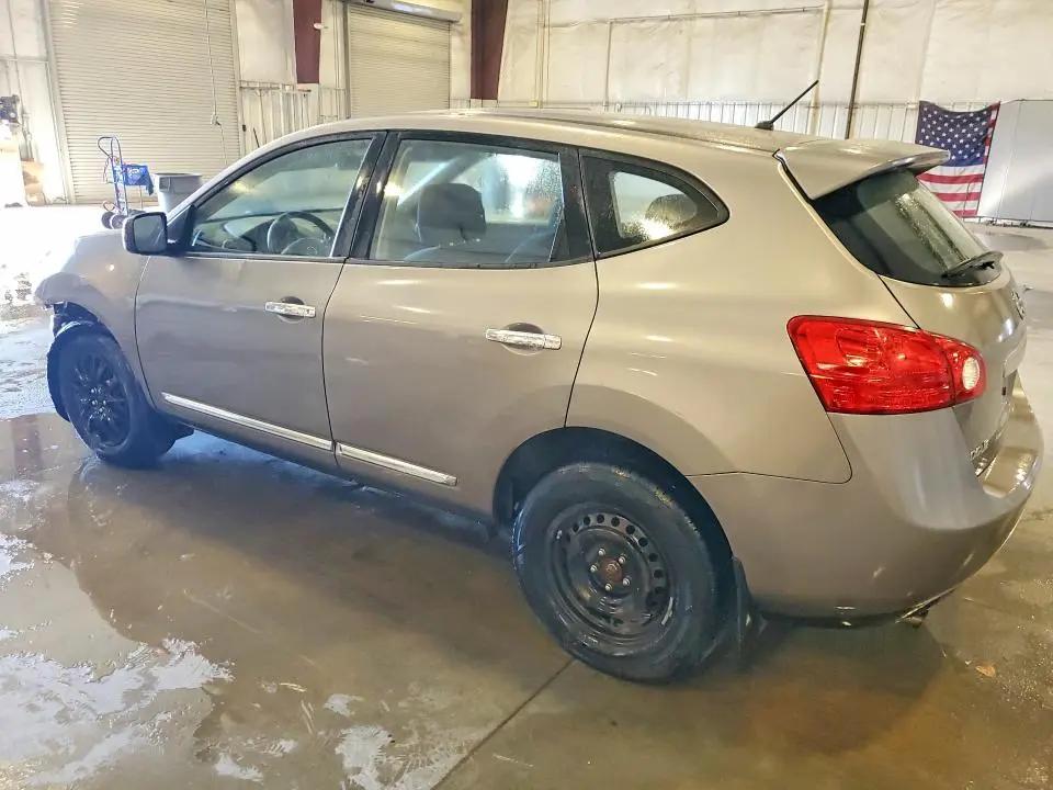 2011 NISSAN ROGUE S  