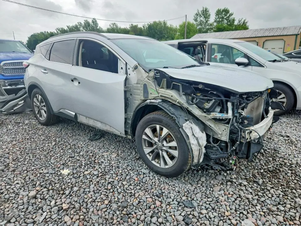 2018 NISSAN MURANO SV  