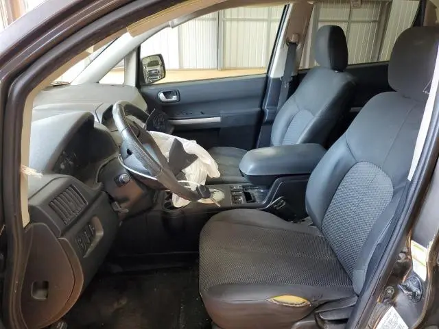 2011 MITSUBISHI ENDEAVOR LS