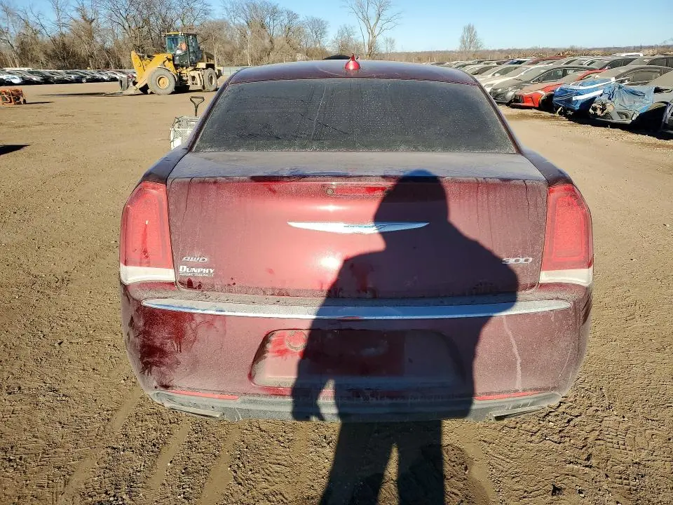 2016 CHRYSLER 300 LIMITED  