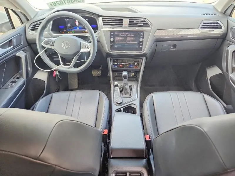 2022 VOLKSWAGEN TIGUAN SE  