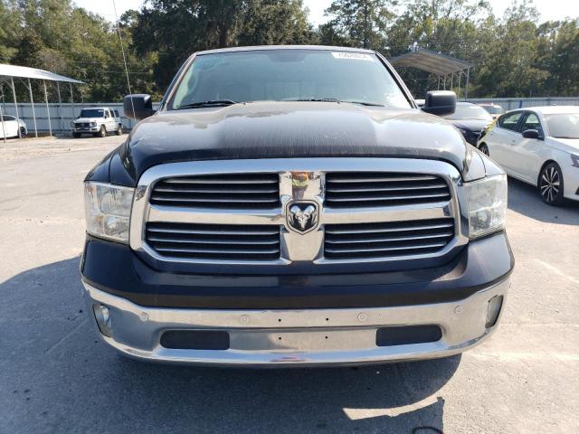 2015 RAM 1500 SLT