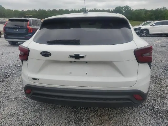 2025 CHEVROLET TRAX LS