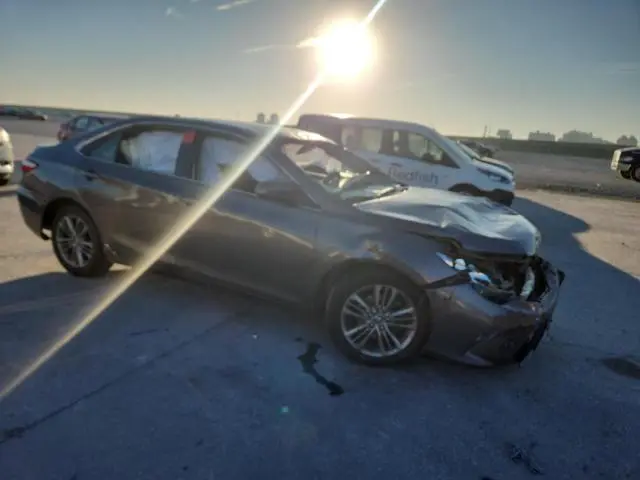 2017 TOYOTA CAMRY LE  