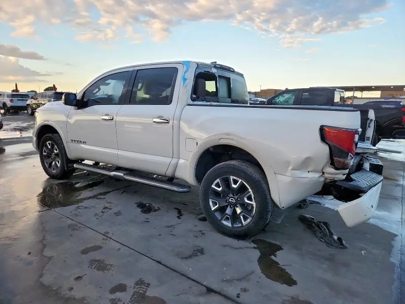 2023 NISSAN TITAN SV  