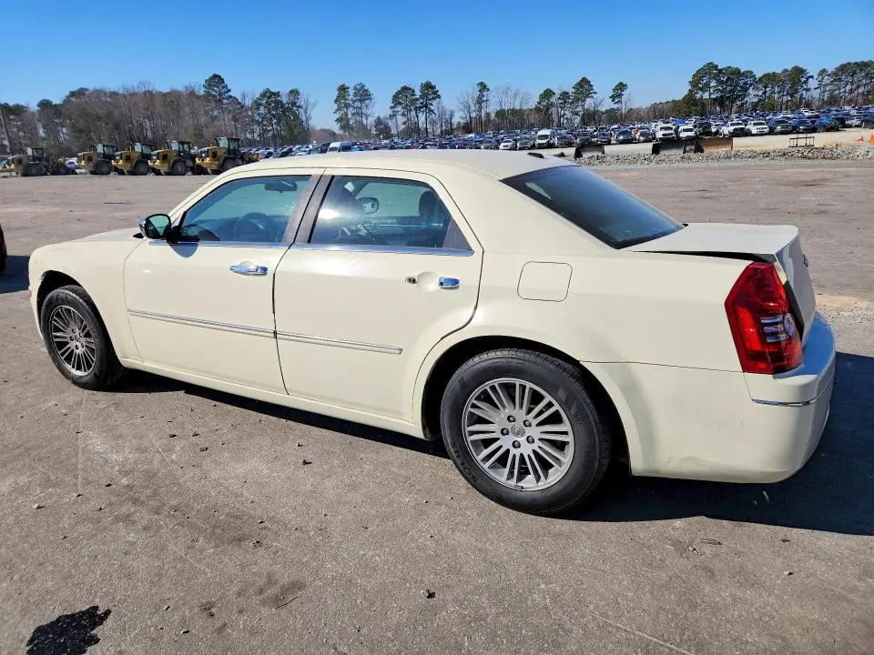 2010 CHRYSLER 300 TOURING  