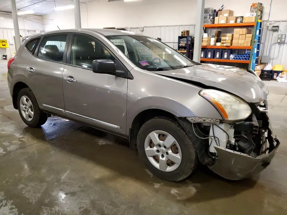 2011 NISSAN ROGUE S  