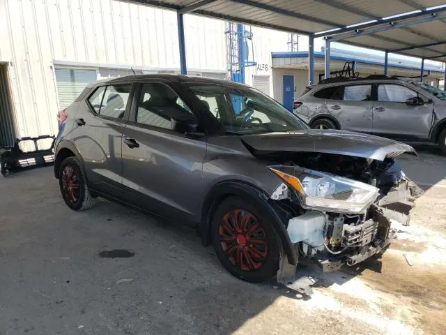 2020 NISSAN KICKS S  