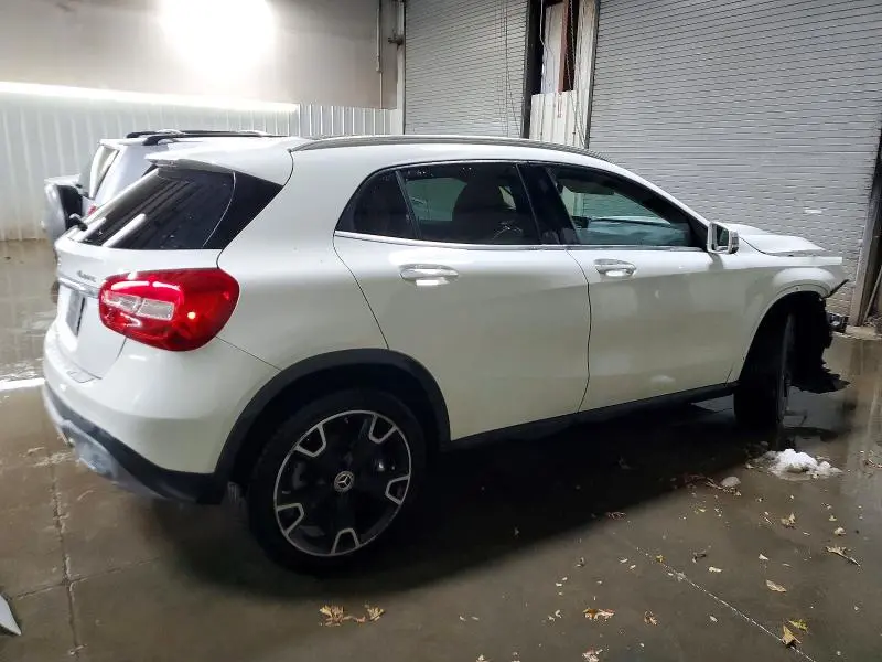 2018 MERCEDES-BENZ GLA 250 4MATIC  