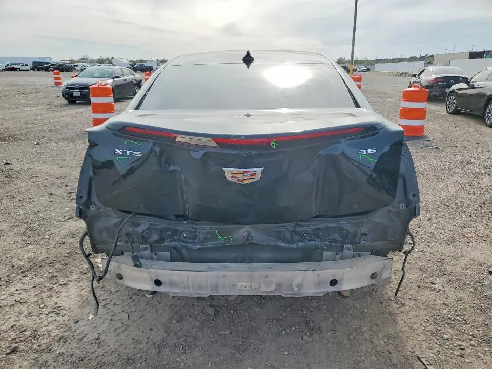 2019 CADILLAC XTS   