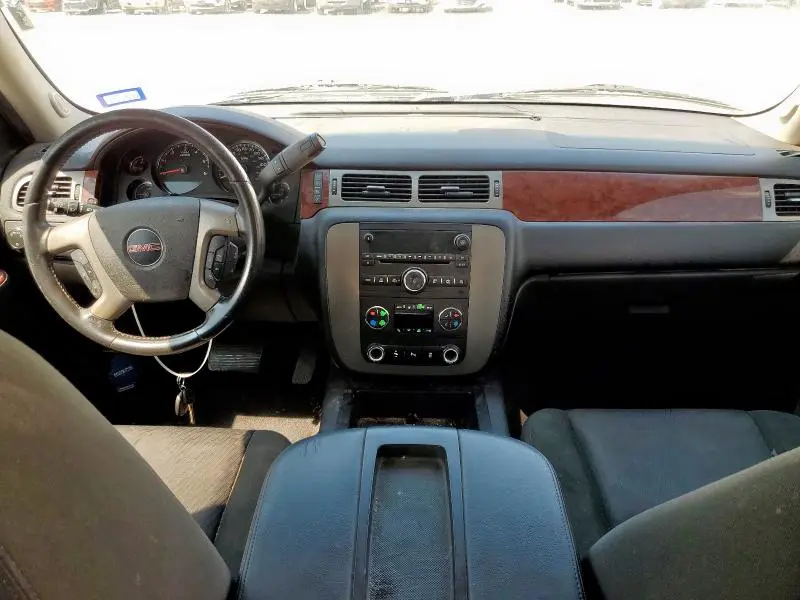 2012 GMC YUKON XL C1500 SLE  