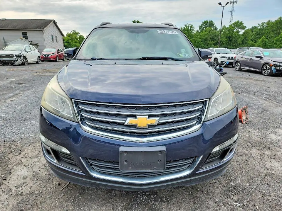 2015 CHEVROLET TRAVERSE LT  