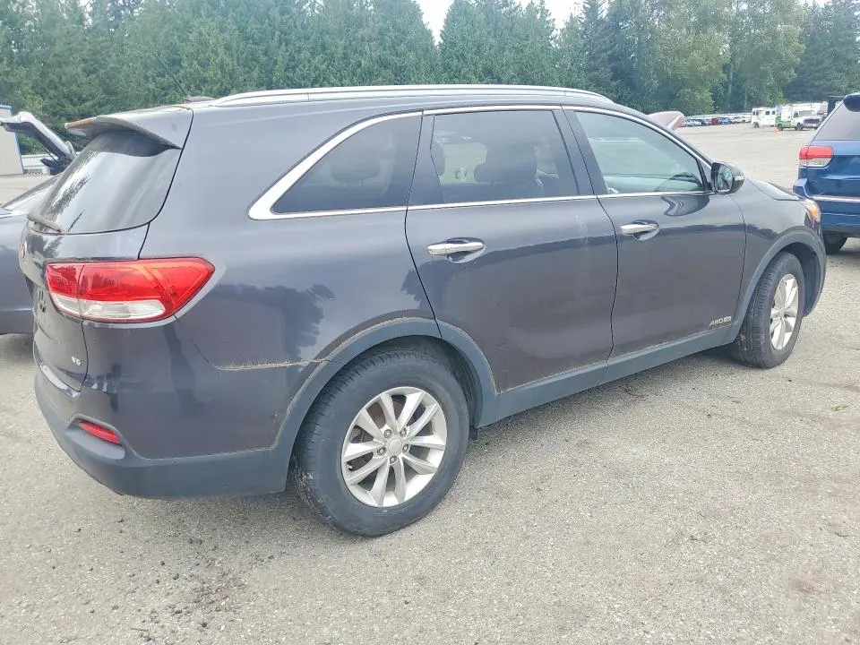 2017 KIA SORENTO LX V6  