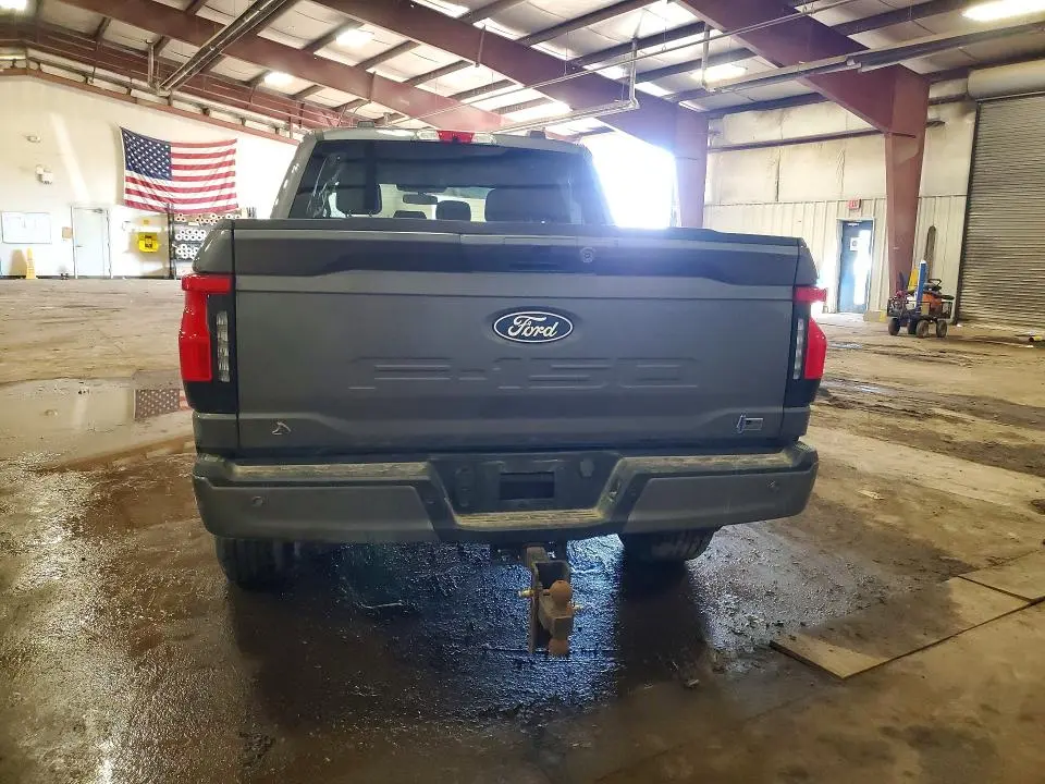 2024 FORD F150 LIGHTNING XLT  